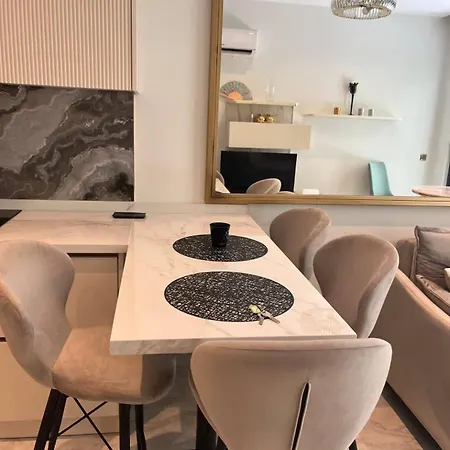 легенда Premium Max Apartman
